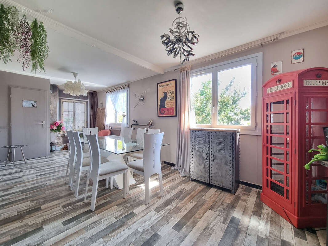 Maison à VILLEFRANCHE-SUR-SAONE