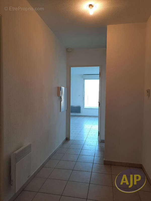 Appartement à PONS