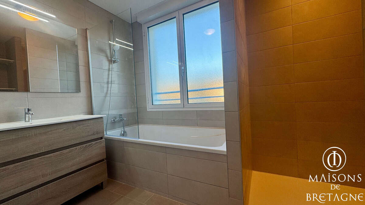 Appartement à PONT-AVEN