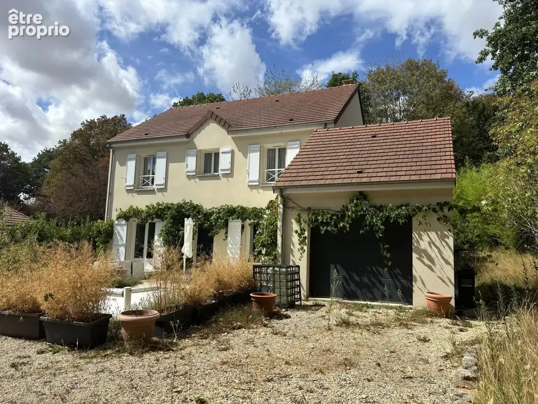 Maison 144 m² à La Boissiere-Ecole  - photo 2