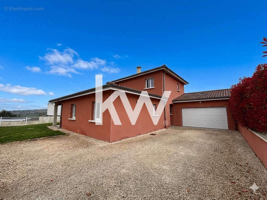 Maison à POLLIONNAY