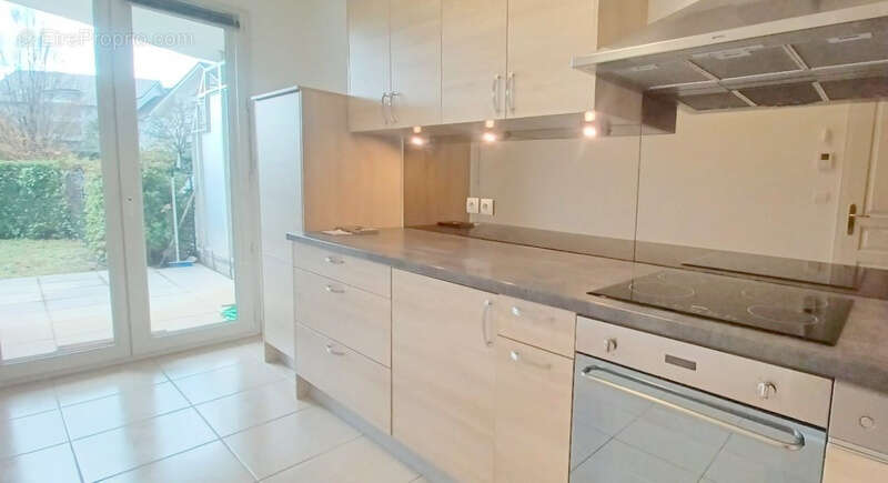 Appartement à DIVONNE-LES-BAINS