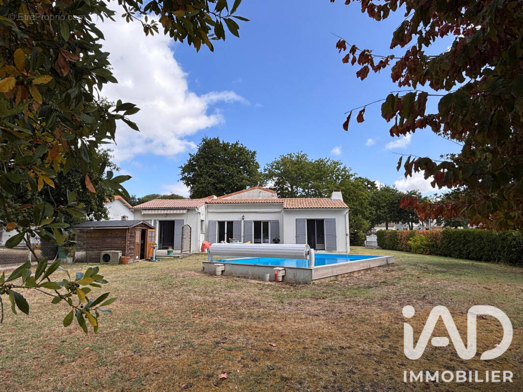 Photo 1 - Maison à ETAULES