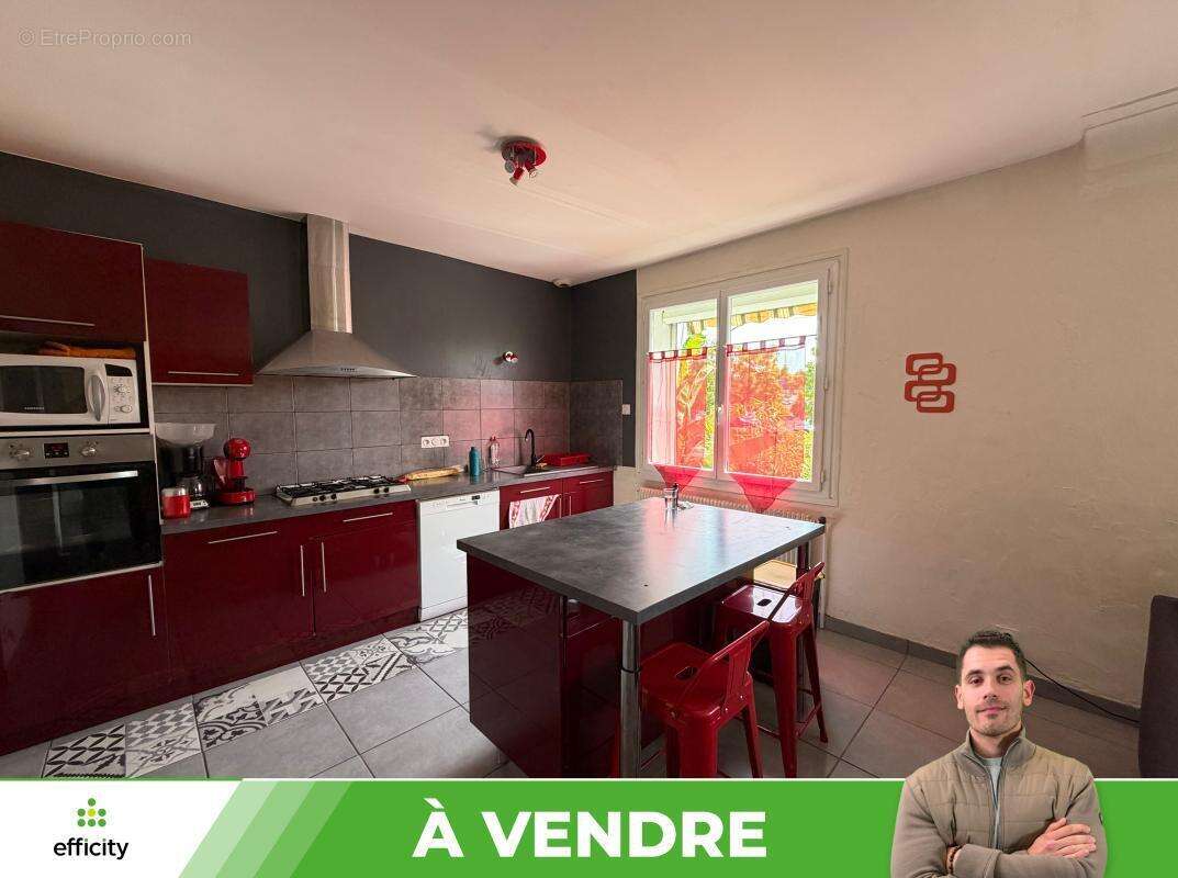 Maison 179 m² à Chatellerault  - photo 7
