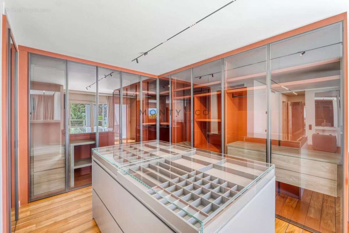 Villa contemporaine vue mer à vendre à Saint Jean Cap Ferrat - photo 11