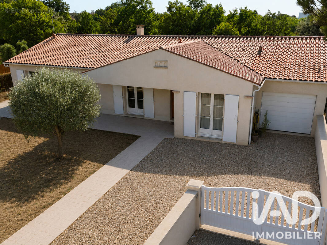 Photo 1 - Maison à ANGOULEME