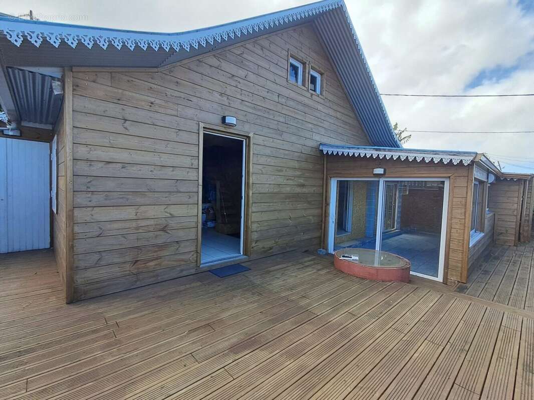 Maison à LE PORT