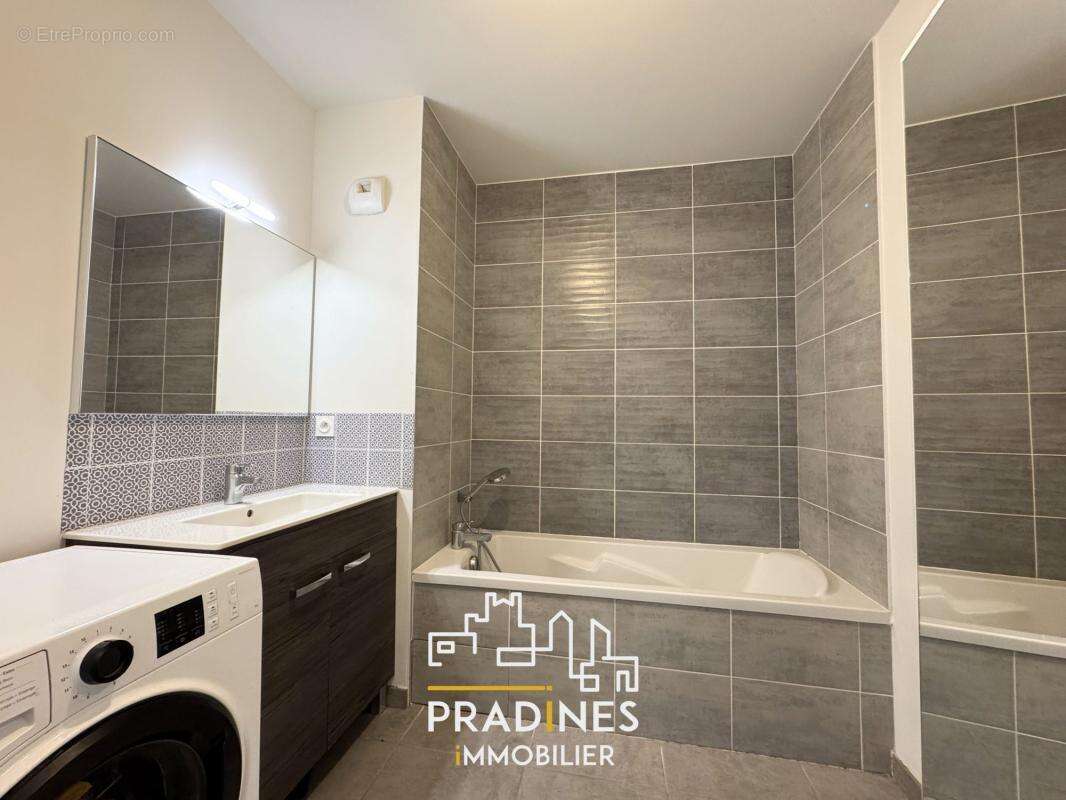Appartement à GIVORS