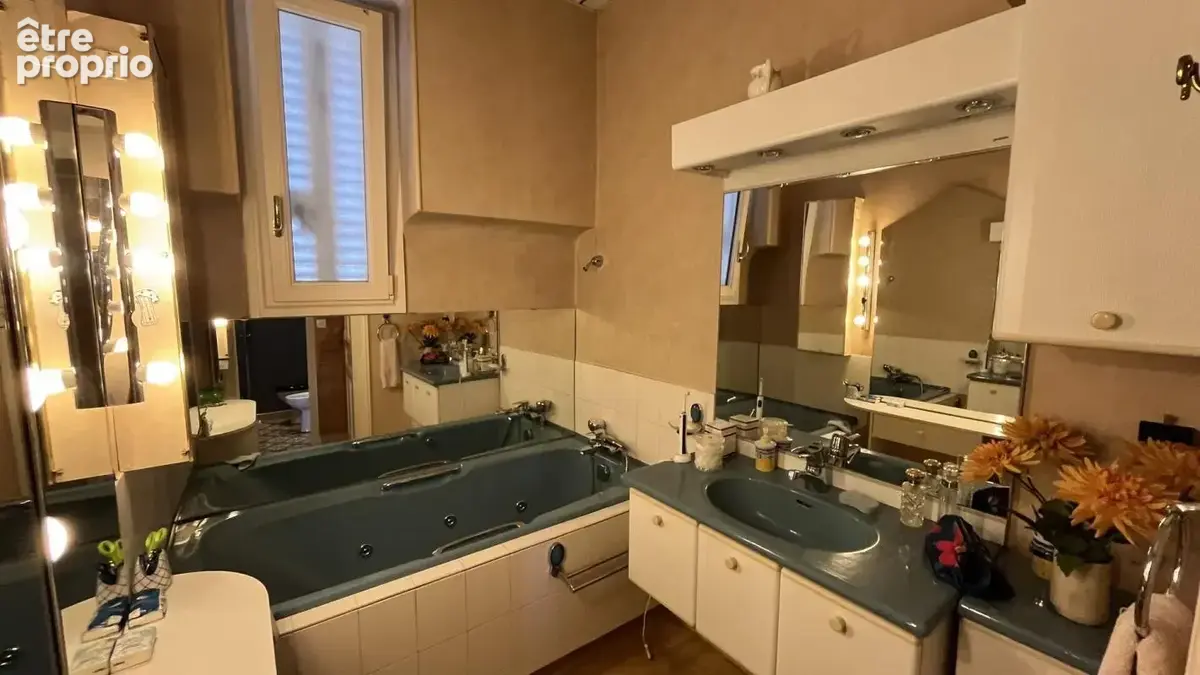 Maison de 168 m² en centre bourg - photo 15