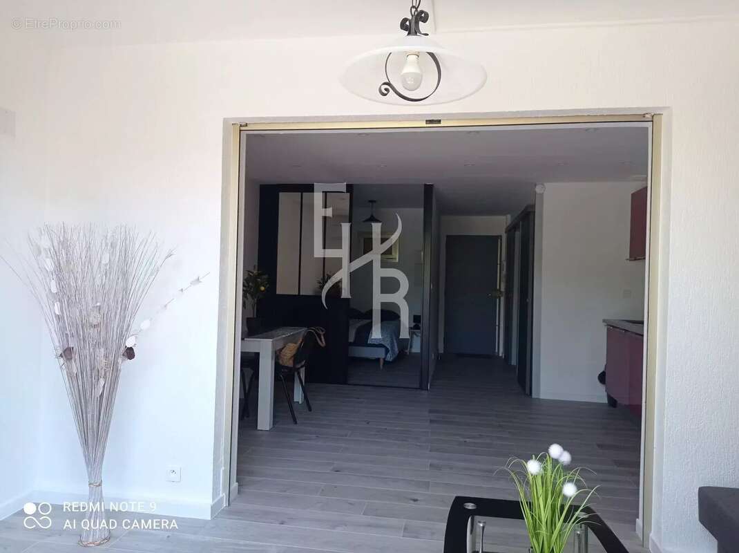 Appartement à MOUGINS