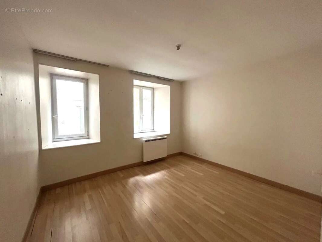Appartement à HERICOURT