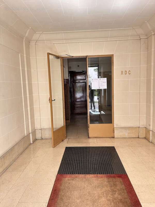 Appartement à PARIS-15E