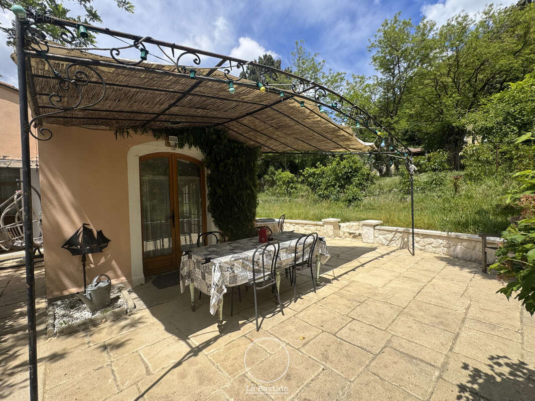 Maison à DIEULEFIT