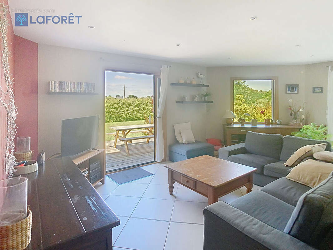 Maison à SAINTE-HELENE