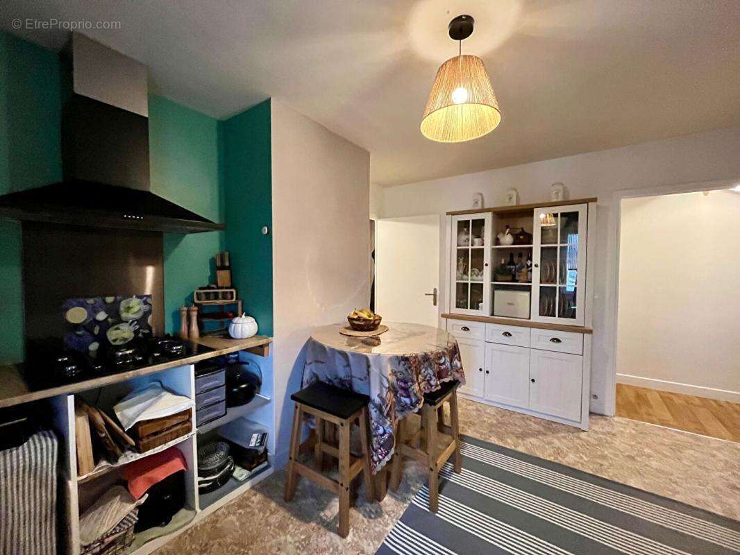 Maison à COLAYRAC-SAINT-CIRQ