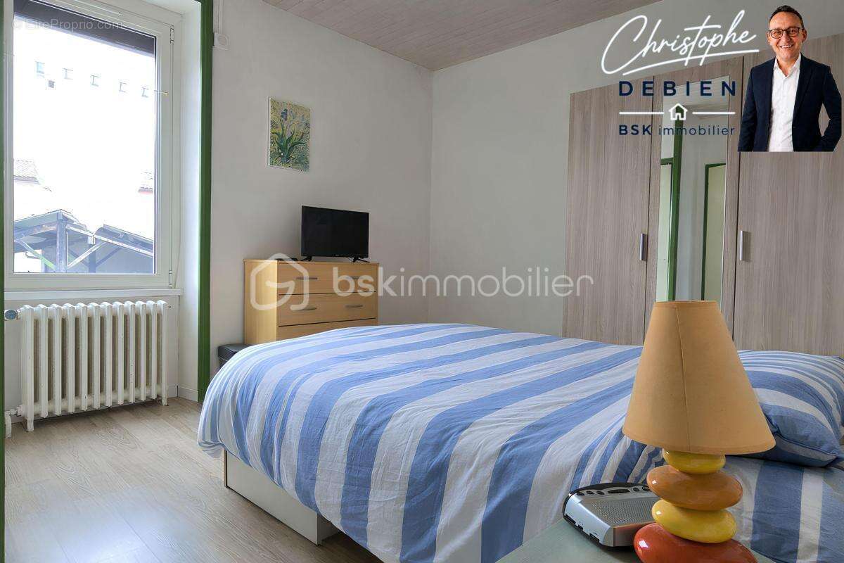 Pavillon familial 221 m² – 6 chambres – jardin clos & dépendances – centre de chavagnes-en-paillers - photo 9