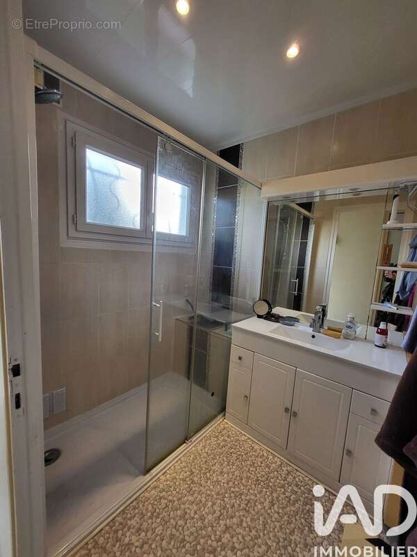 Photo 9 - Maison à NOYERS