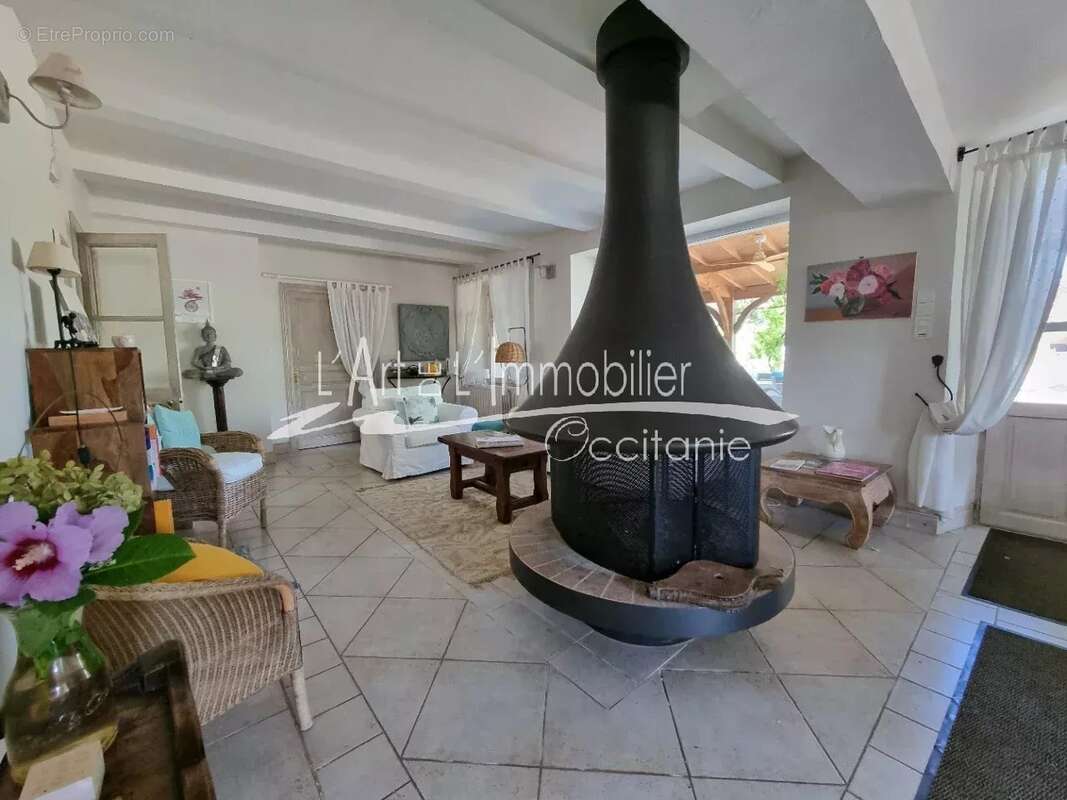 Maison à MERCUES