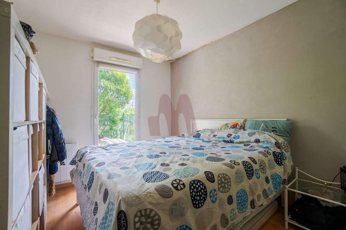 Appartement à MEYZIEU