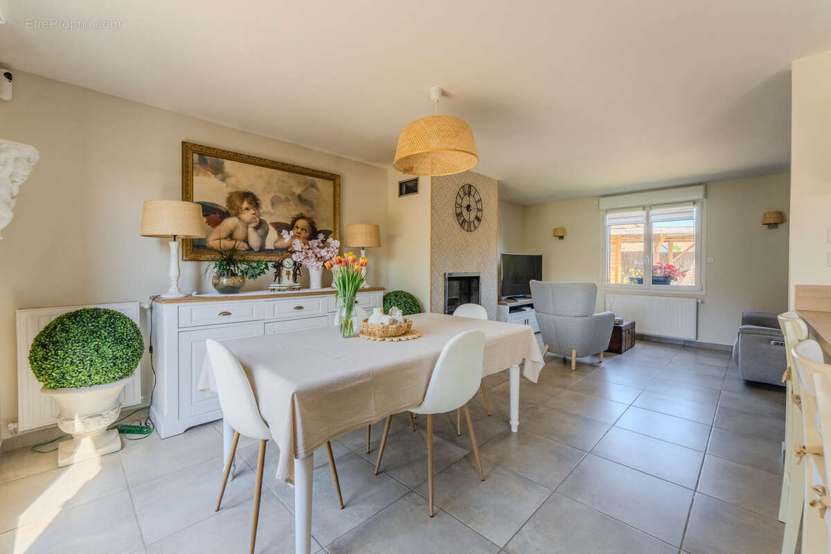 Maison à ANNOEULLIN