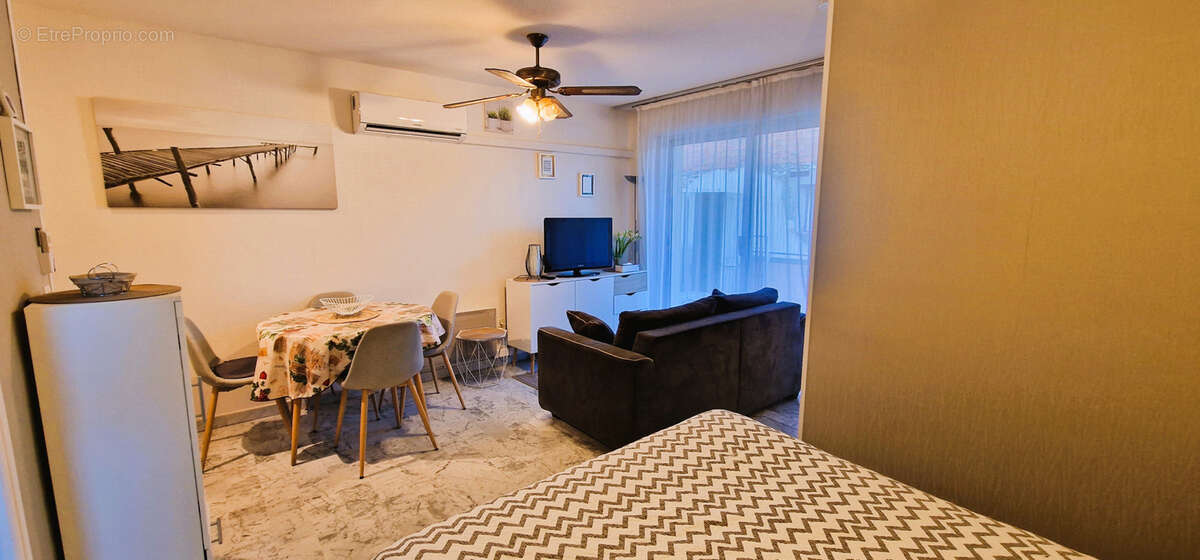 Appartement de type t1 avec balcon, grenier et place de stationnement a amelie-les-bains - photo 5