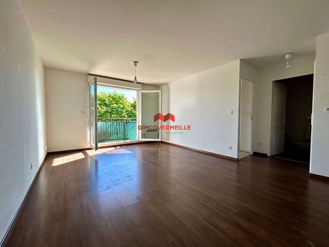 Appartement à POISSY