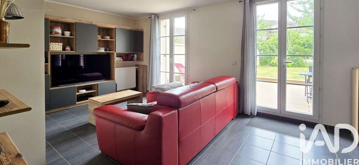 Maison 90 m² à Magny-Le-Hongre  - photo 3
