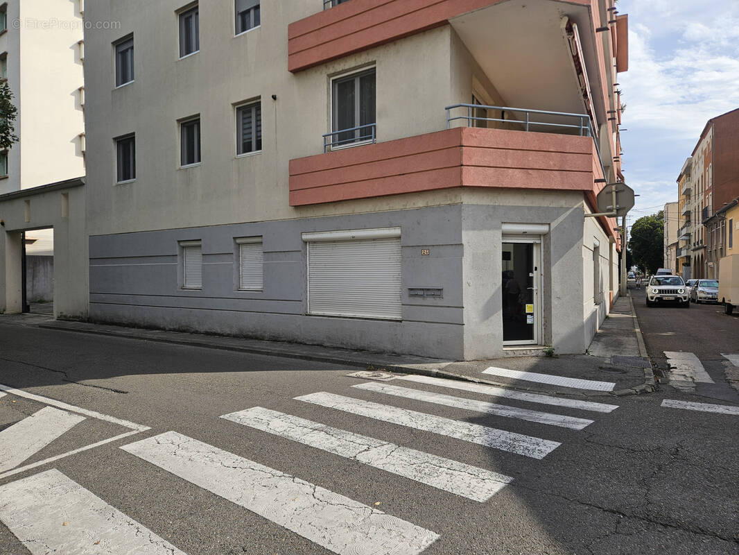 Commerce à ALES