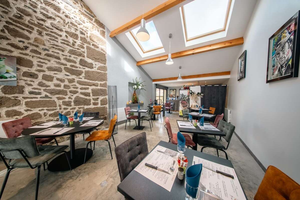 Maison à LA CHOMETTE