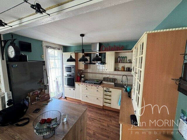 Maison 93 m² à Montelimar  - photo 4