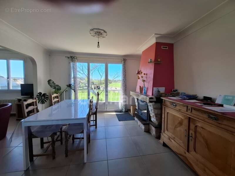 Maison à NOTRE-DAME-DE-RIEZ