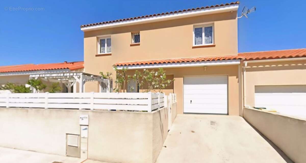 Maison 4 pieces a brouilla de 75 m² avec garage - photo 8