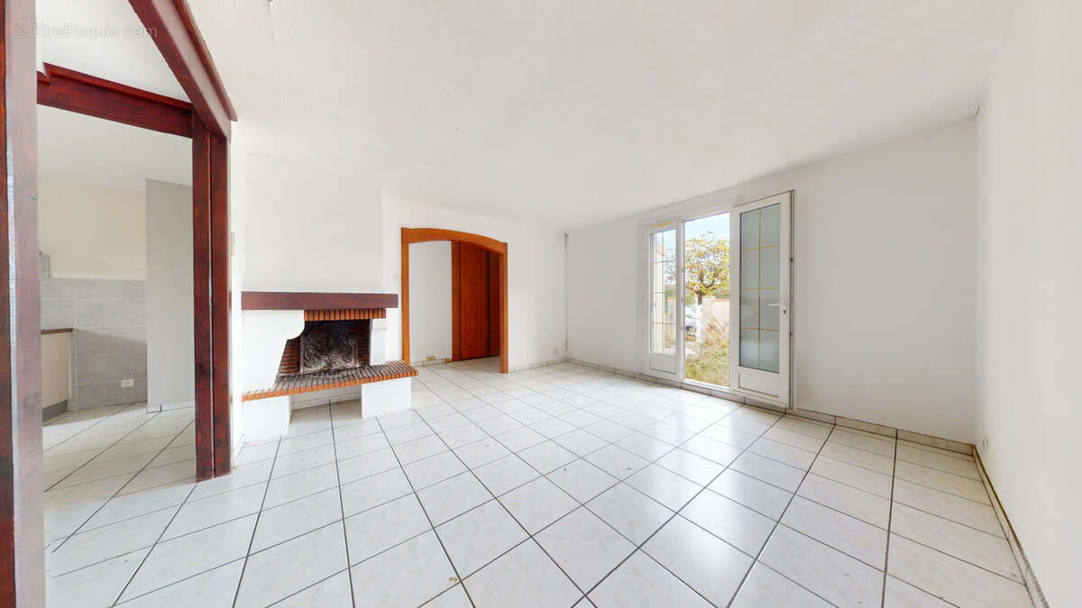 Maison à FENOUILLET