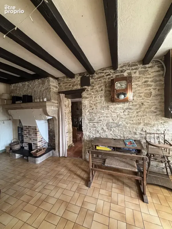 AIGNAY LE DUC  Maison du XVIè s de 125 m2 avec une terrasse et un terrain non attenant de 240m2 - photo 6