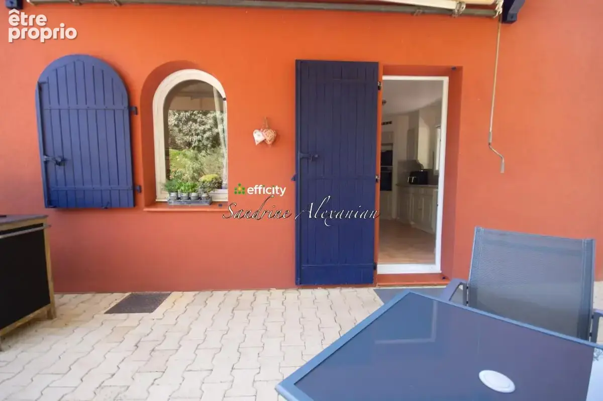 Maison 7 pièces 180 m² à vendre à Le Cannet-Des-Maures (83340) - photo 28