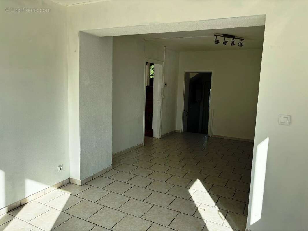 Maison à ELESMES