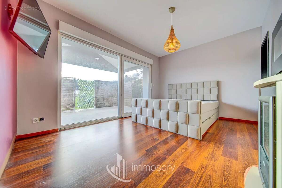 Maison à ESCHERANGE
