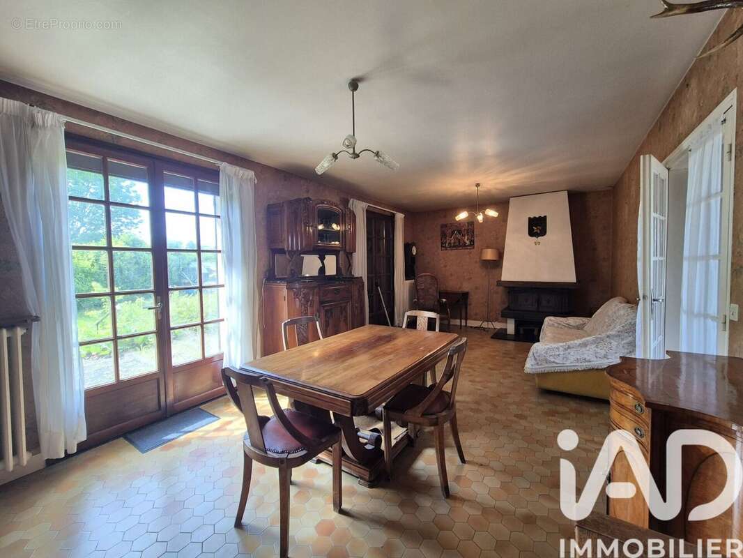 Photo 6 - Maison à HOUDAN