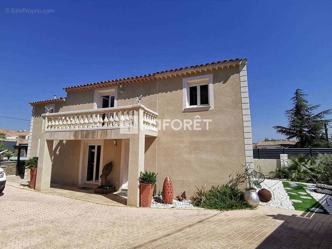 Maison à SAINT-MAXIMIN-LA-SAINTE-BAUME
