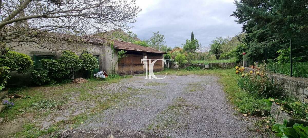 Maison à BANNE