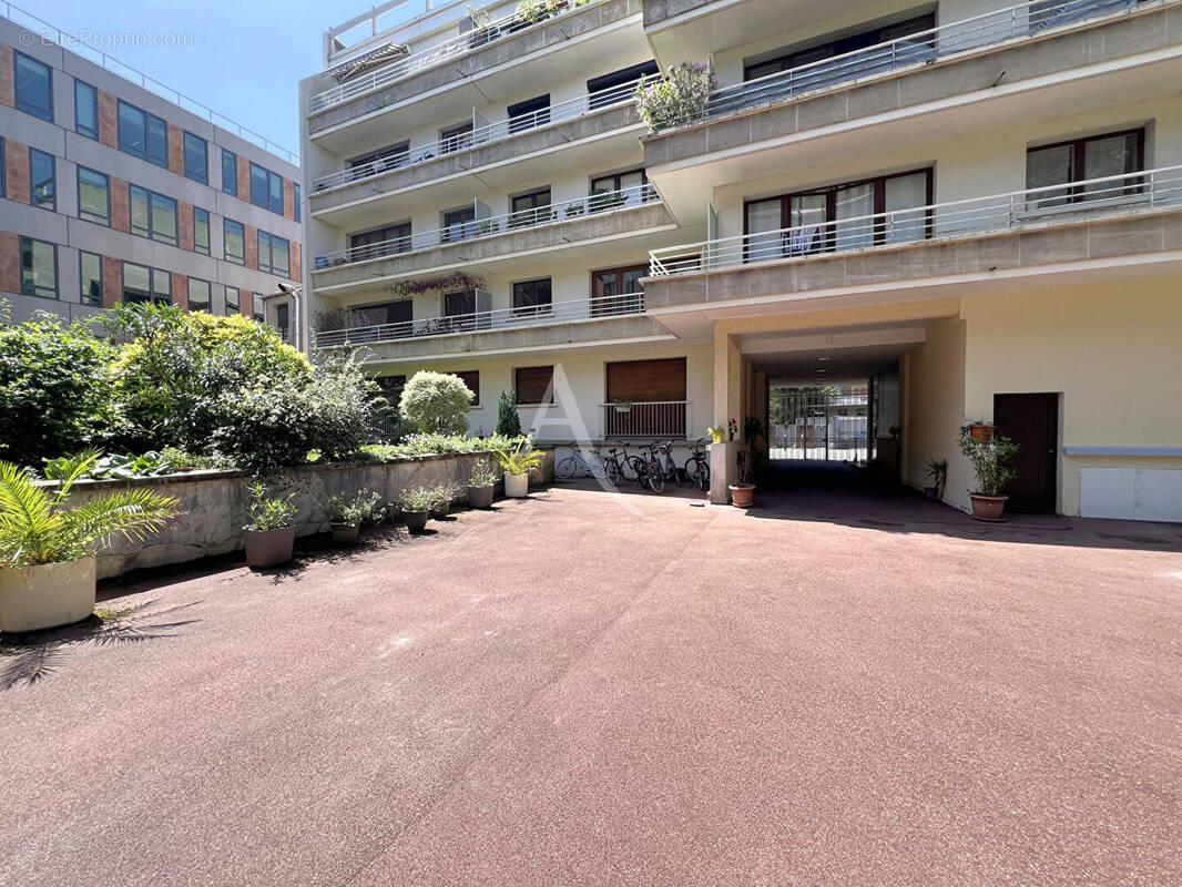 Appartement à MONTREUIL
