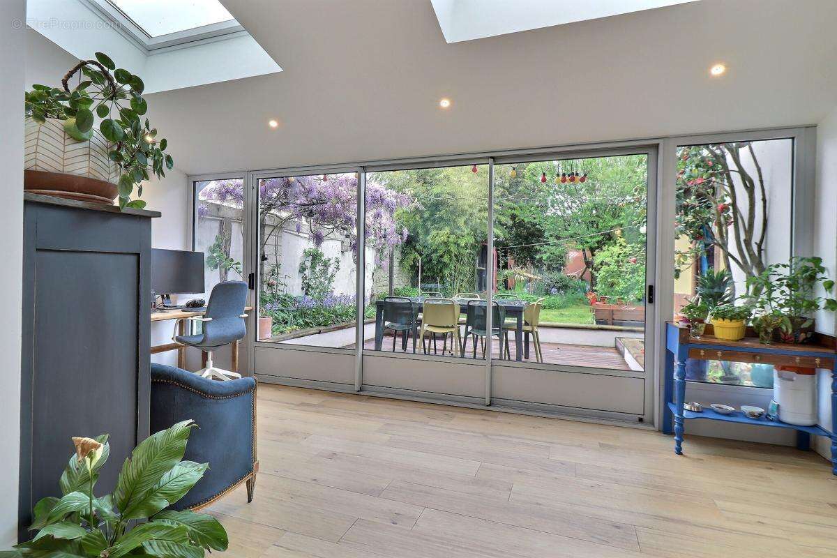 Maison à L&#039;HOUMEAU