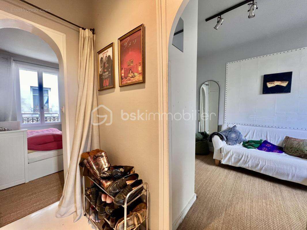 Appartement à PARIS-18E
