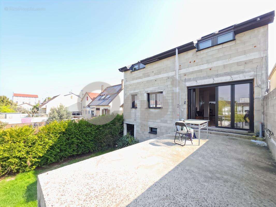 Maison à BONDY
