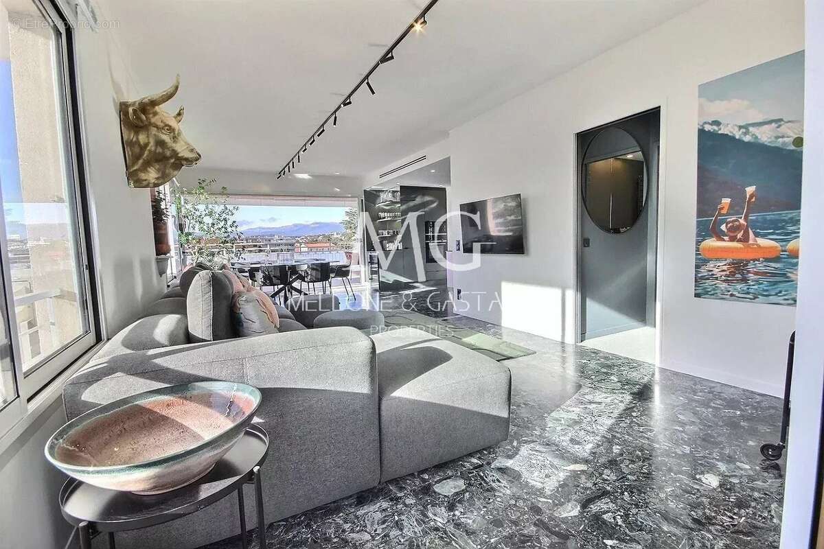 Cannes pointe croisette - 4p toit terrasse - parking - photo 18