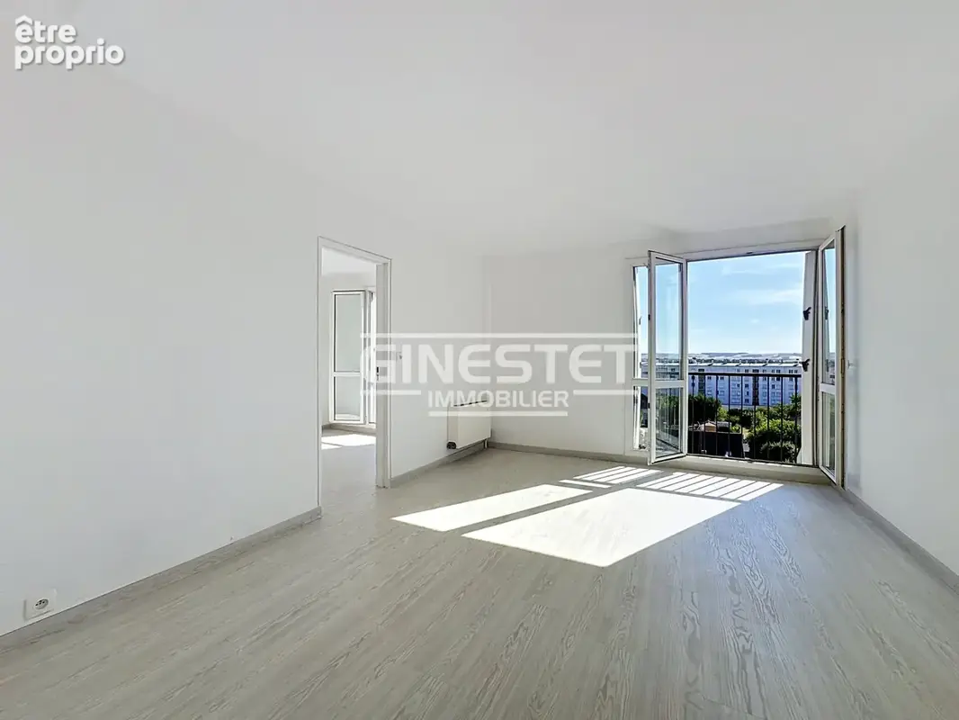 Troyes - appartement t2 avec cave et parking - proche centre ville - photo 2