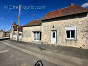 Maison à AVERDON