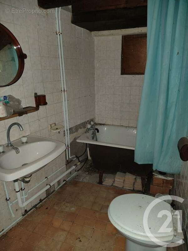 Maison à SAINT-BOUIZE