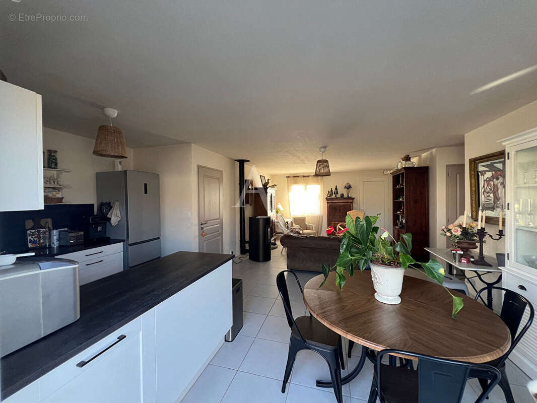 Maison à LONGEVILLE-SUR-MER