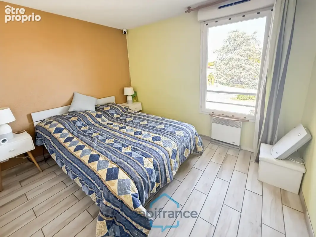 Dpt Landes (40), à vendre AIRE SUR L'ADOUR Appartement T2 de 47m² habitables + balcon de 10 m² et place de parking privative, au - photo 6